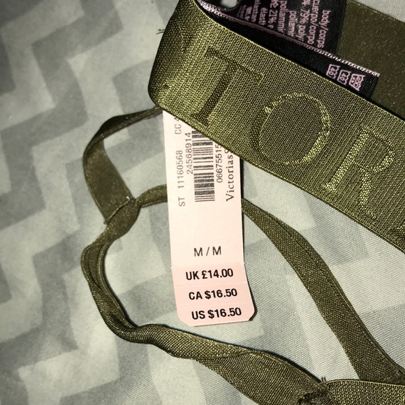 Victoria Secret Underwear - Picture 3 of 3